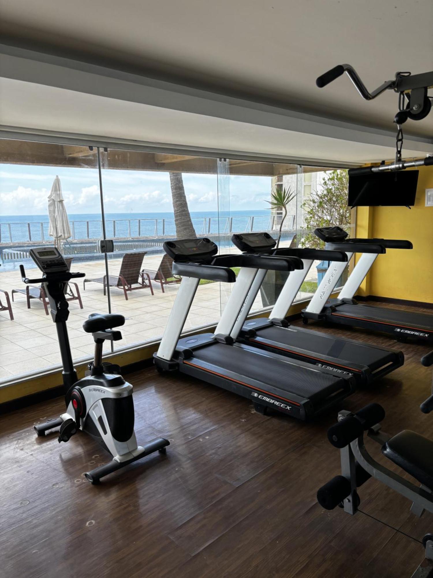 Loft Lodge - Suite E Sala ซัลวาดอร์ ภายนอก รูปภาพ